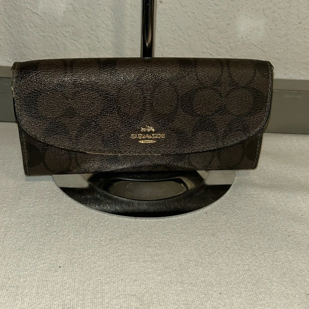 Coach long Wallet